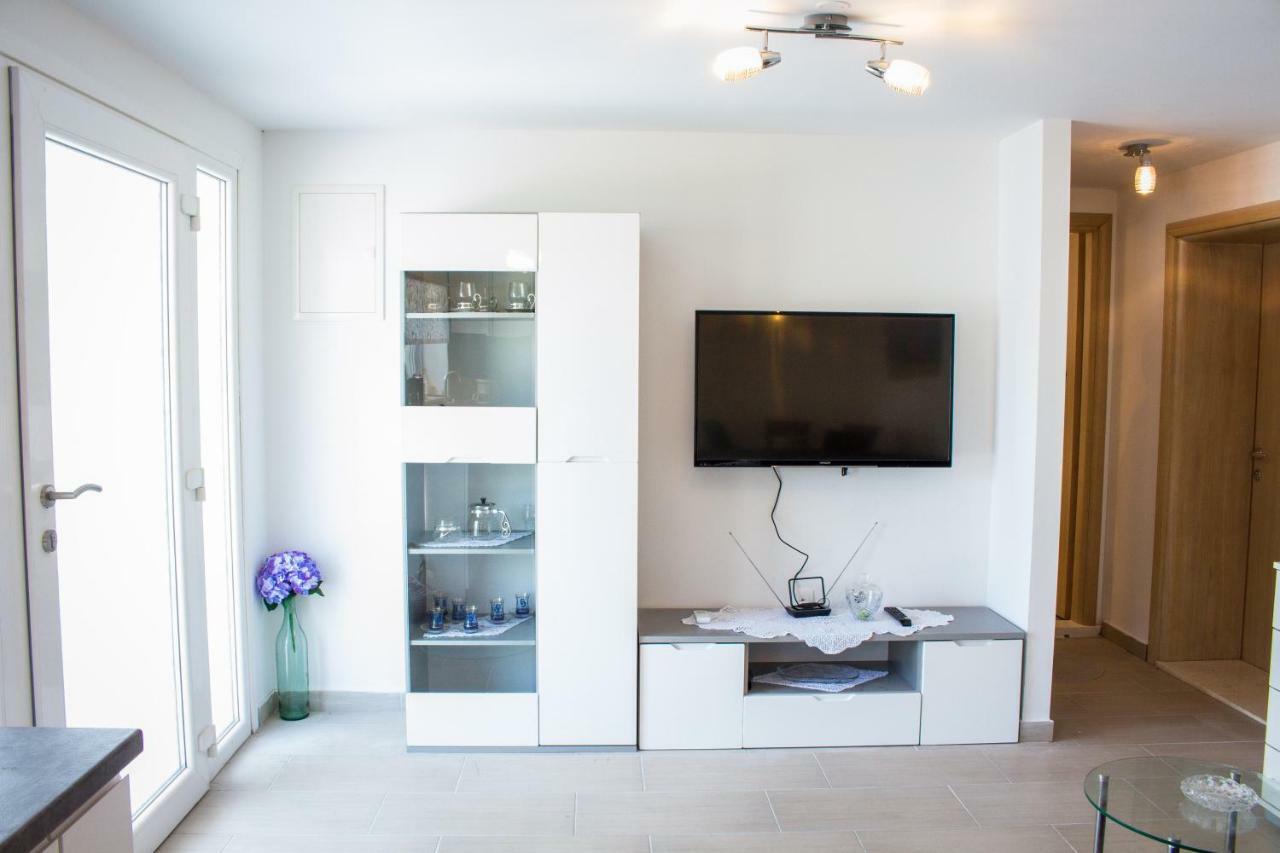 דוגי ראט Apartment Verica In Duce - 20 Meters From The Beach מראה חיצוני תמונה